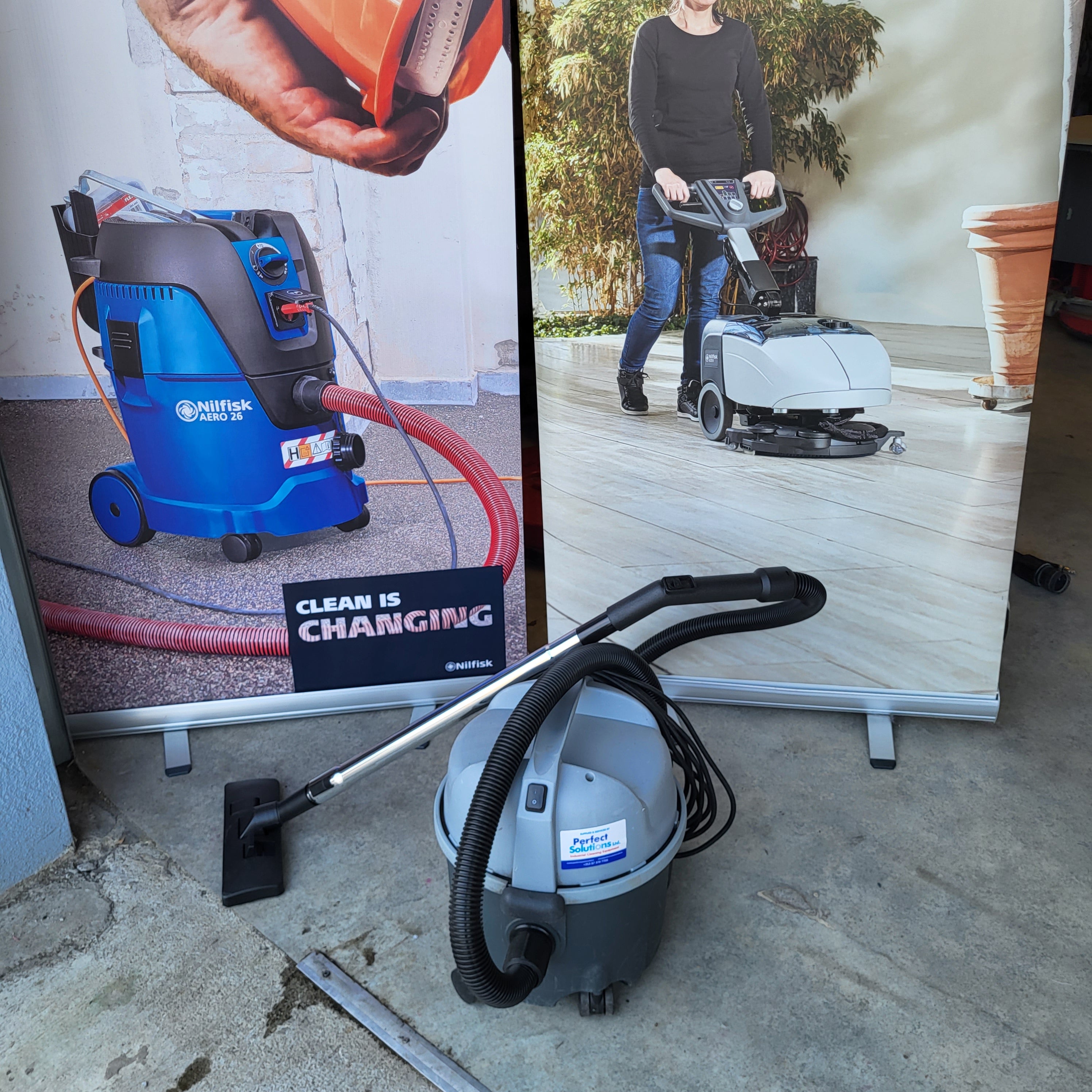 Nilfisk, Nilfisk VP 300